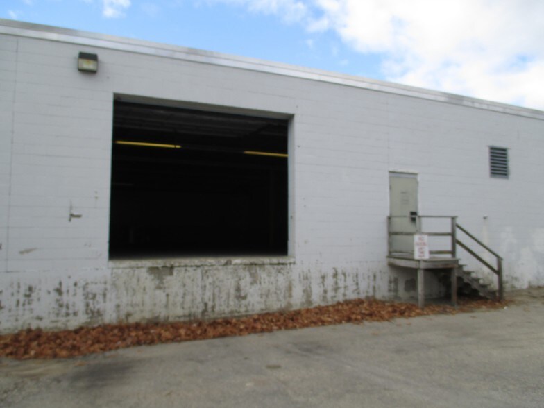 More Photos Of 9 Great Falls Ave, Rochester Manufacturing For Lease