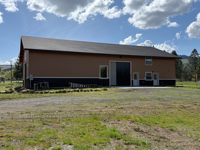 More Photos Of 38481 Sawmill Cutoff Ln, Halfway Warehouse For Sale