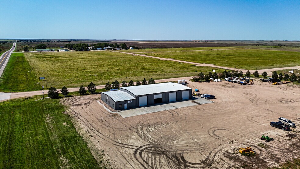 More Photos Of 36154 Enterprise, Trenton Light Manufacturing For Sale