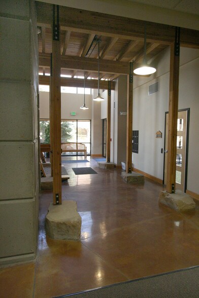 More Photos Of 5250 Hahns Peak Dr, Loveland Office For Lease