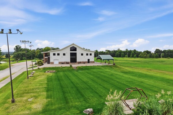 More Photos Of 1616 Oil Well Rd, Jefferson City Golf Course Driving Range For Sale