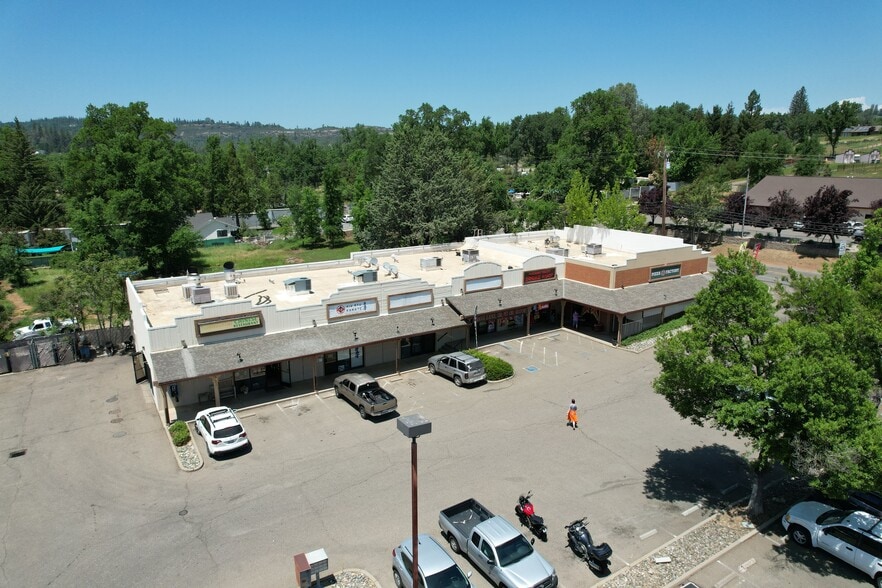 More Photos Of 4570 Pleasant Valley Rd, Placerville Freestanding For Lease