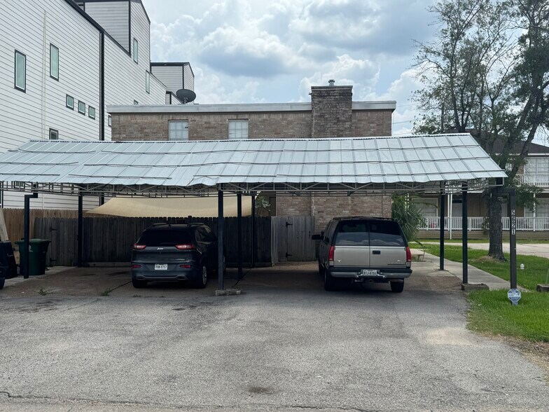 More Photos Of 5621 Val Verde St, Houston Apartments For Sale