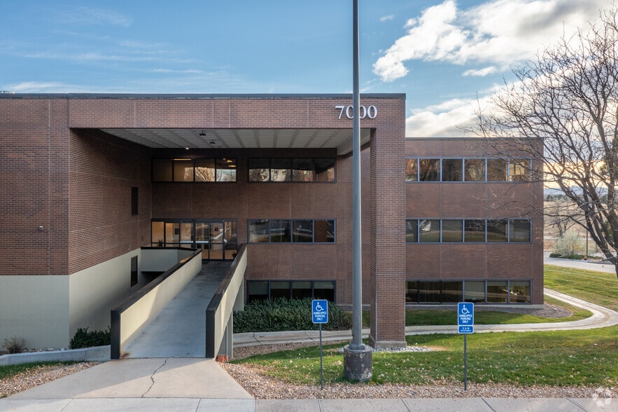 More Photos Of 7000 E Belleview Ave, Greenwood Village Office For Lease