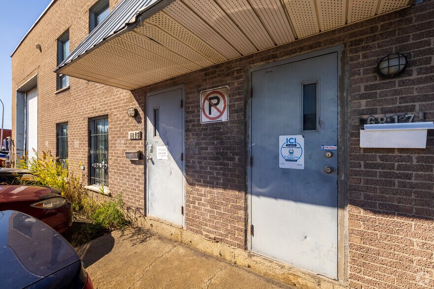More Photos Of 6815-6819 Pl Pascal-Gagnon, Montréal Warehouse For Sale