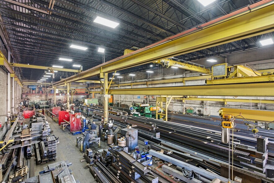 More Photos Of 128 44th St, Brooklyn Warehouse For Lease