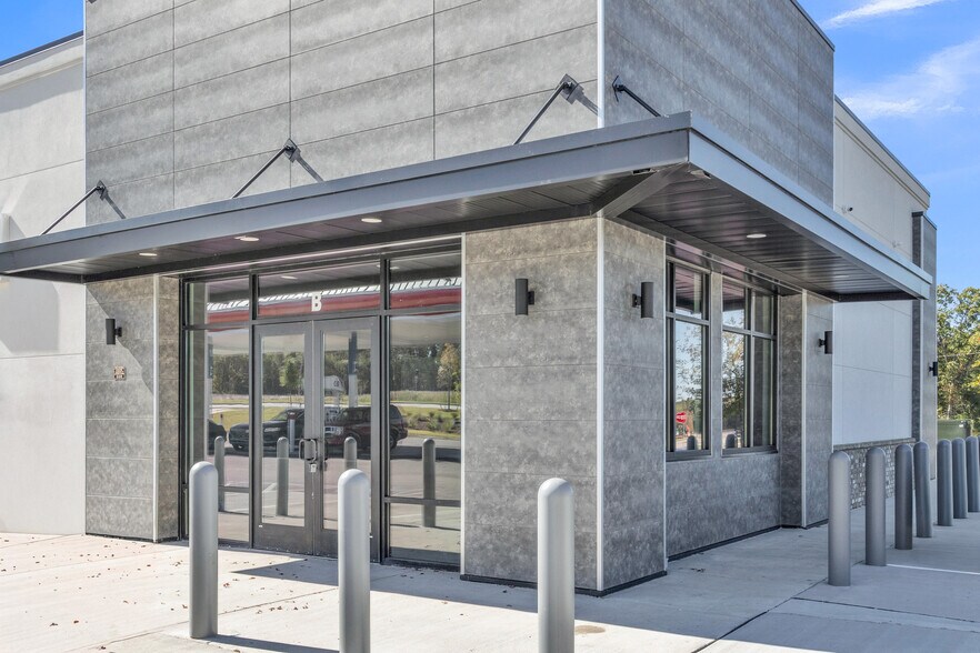 More Photos Of 4505 Windsor Spring Rd, Hephzibah Convenience Store For Lease