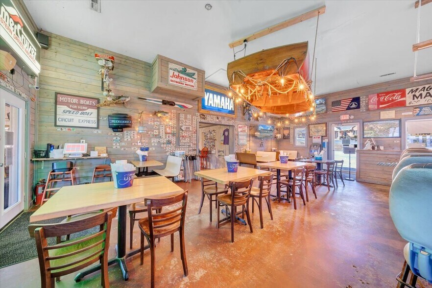 More Photos Of 2200 Old Salem School Rd, Union Hall Marina For Sale