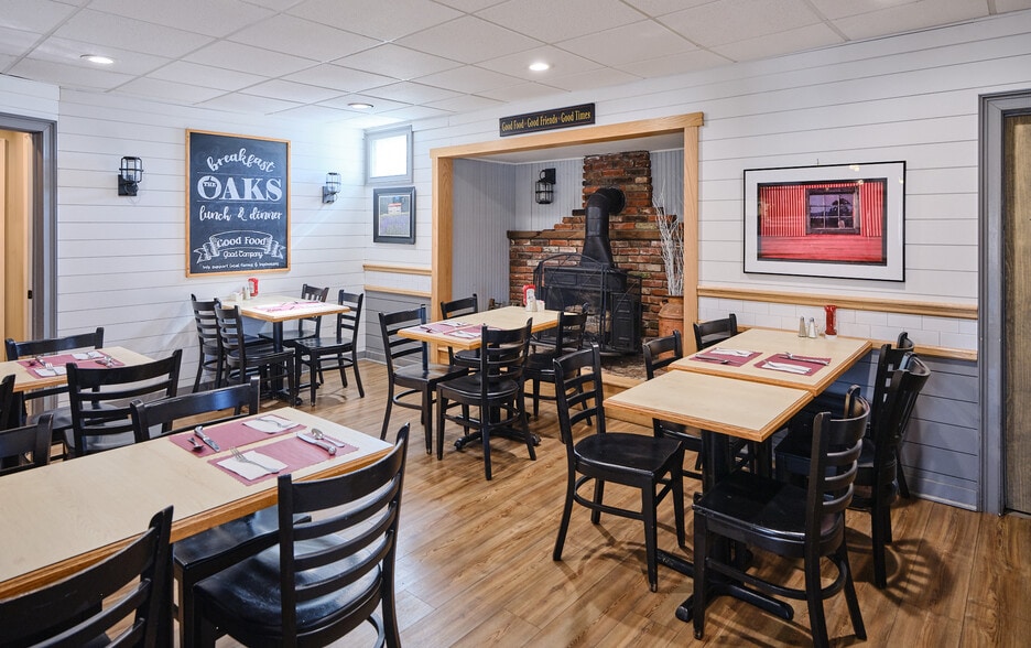 More Photos Of 6705 Easton Rd, Pipersville General Retail For Sale
