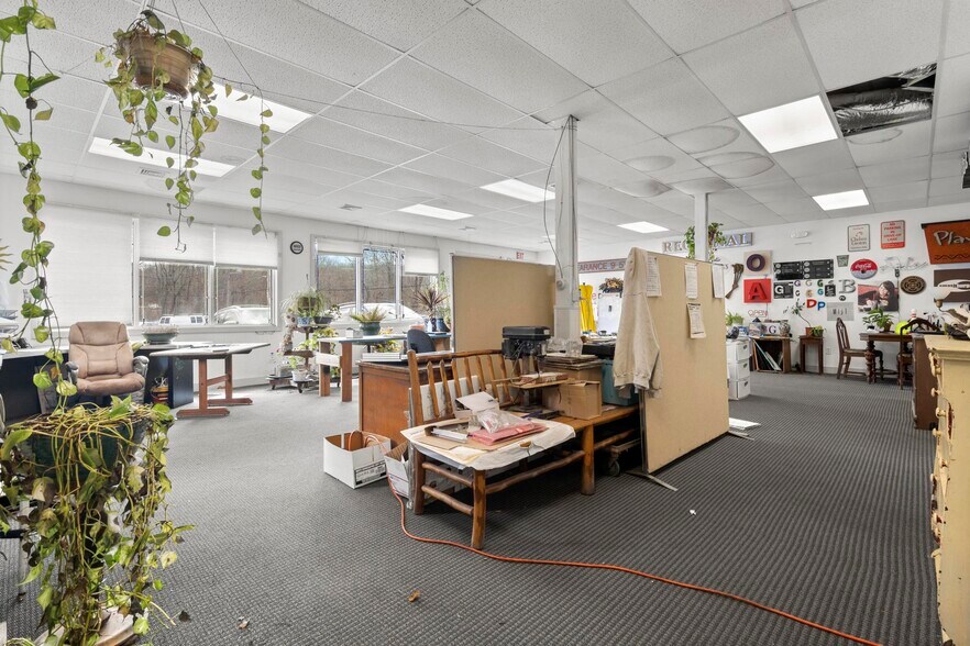 More Photos Of 1531 Route 163, Oakdale Auto Repair For Sale