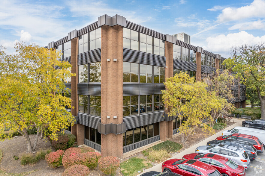 Primary Photo Of 1200 Roosevelt Rd, Glen Ellyn Office For Lease