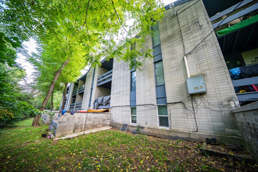 More Photos Of 1102 Salem Ave, Dayton Apartments For Sale