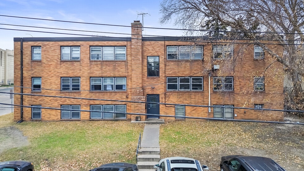 More Photos Of 6141 Nicollet Ave S, Minneapolis Apartments For Sale