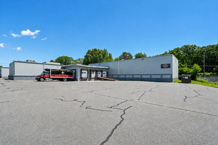 More Photos Of 1510 John Fitch Blvd, South Windsor Refrigeration Cold Storage For Lease