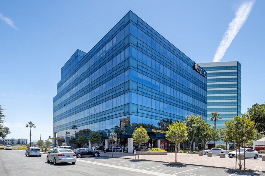 More Photos Of 2099 S State College Blvd, Anaheim Office For Sale