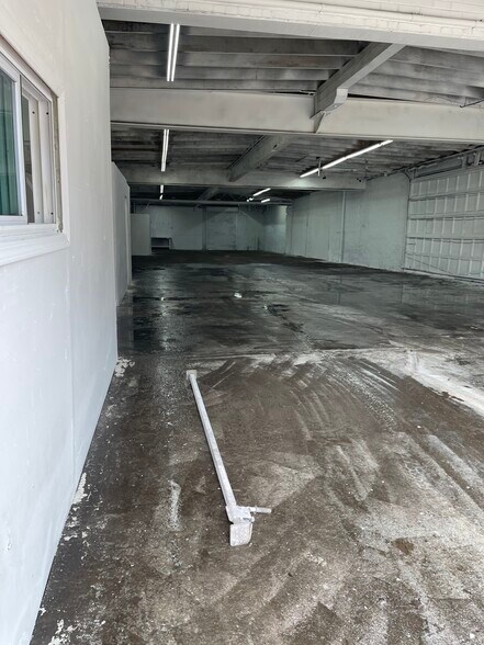 More Photos Of 6411 Central Ave, Cleveland Warehouse For Lease