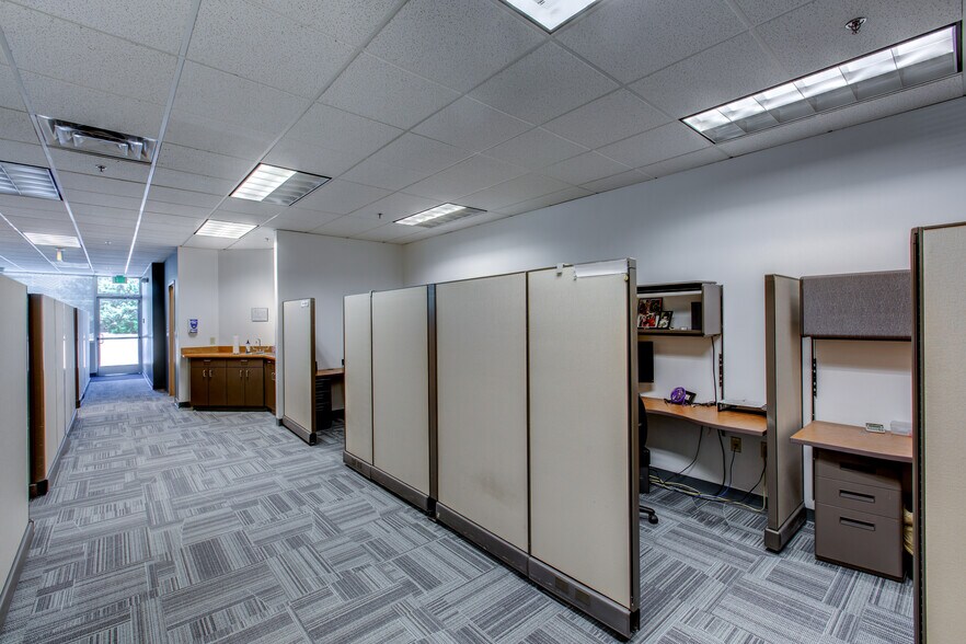 More Photos Of 5630 Ward Rd, Arvada Flex For Sale