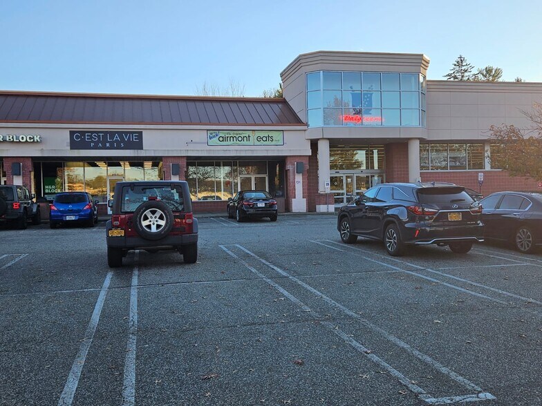 More Photos Of 209-221 Route 59, Suffern Freestanding For Lease