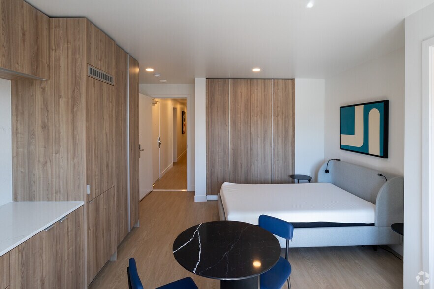 More Photos Of 1629 Veteran Ave, Los Angeles Apartments For Sale