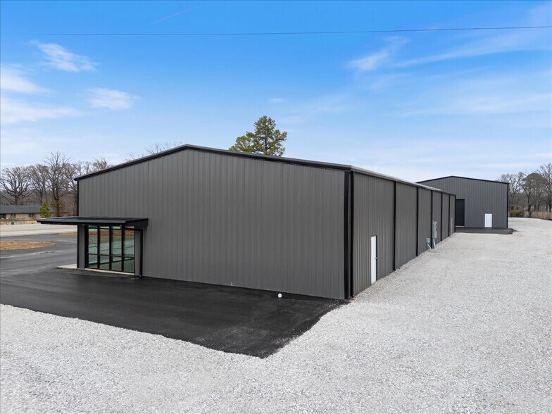 More Photos Of 15419 US Highway 62, Garfield Unknown For Lease