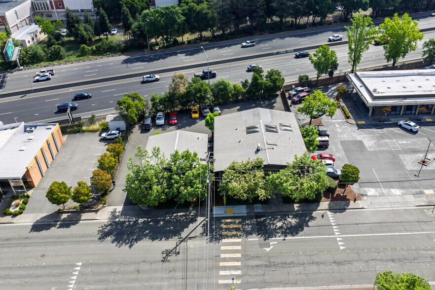 More Photos Of 3000 Cleveland Ave, Santa Rosa Office For Sale