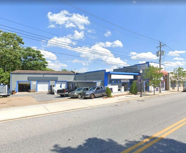 Primary Photo Of 5415-1517 E Dr, Halethorpe, MD 21227 Dr, Halethorpe General Retail For Lease