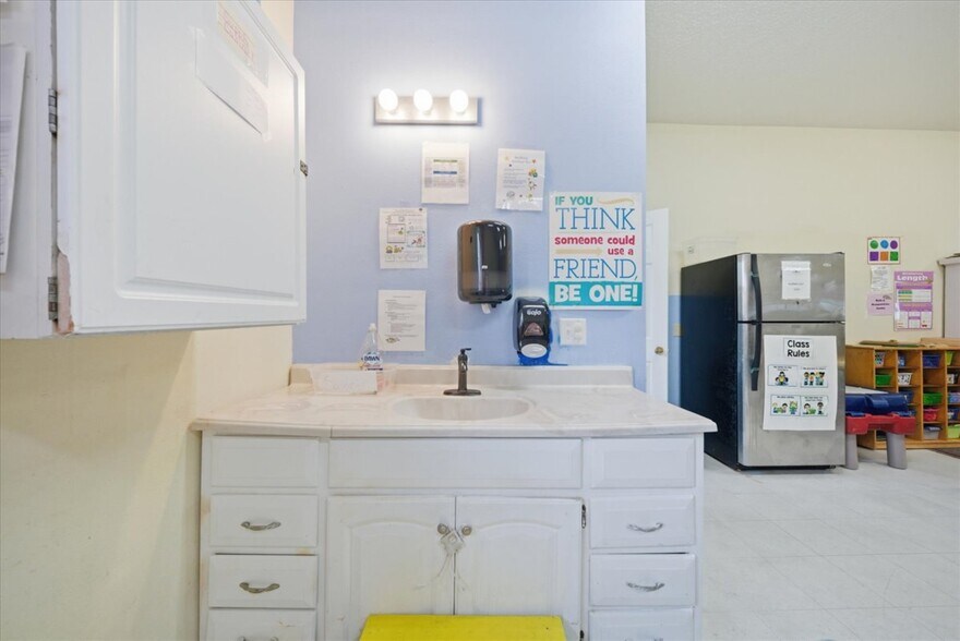 More Photos Of 1330 Knox McRae Dr, Titusville Schools For Sale