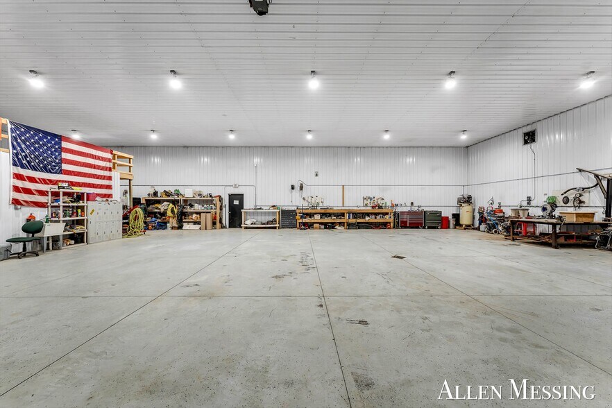 More Photos Of 1447 Kelsey Hwy, Ionia Flex For Sale