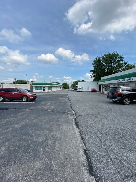 More Photos Of 4106-4114 Edgmont Ave, Brookhaven Storefront Retail Office For Lease