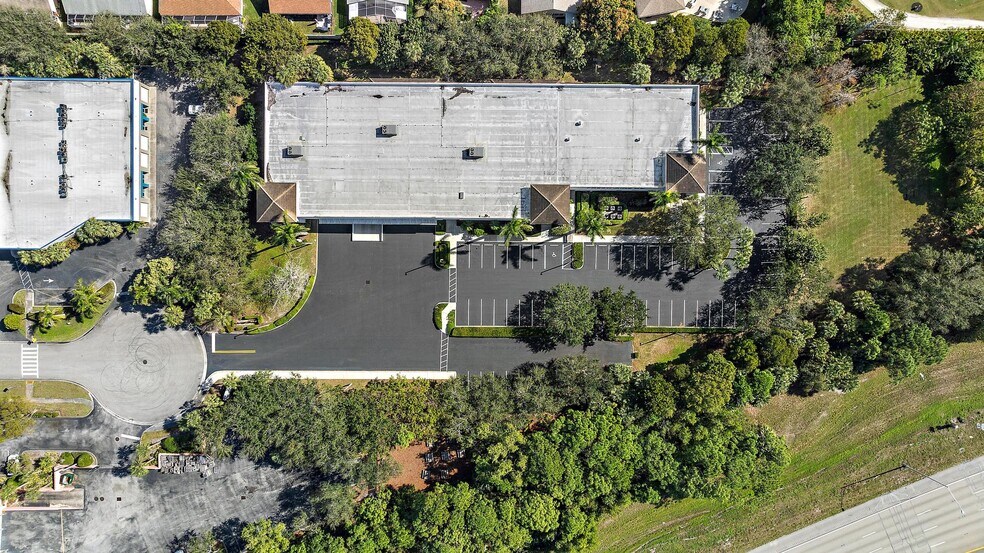 More Photos Of 1838 Park Ln S, Jupiter Warehouse For Sale