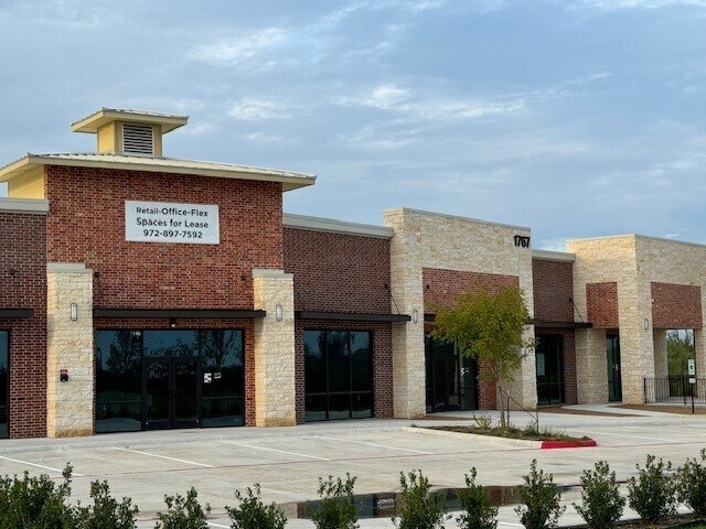 More Photos Of 1767 Old State Highway 24, Little Elm Unknown For Lease