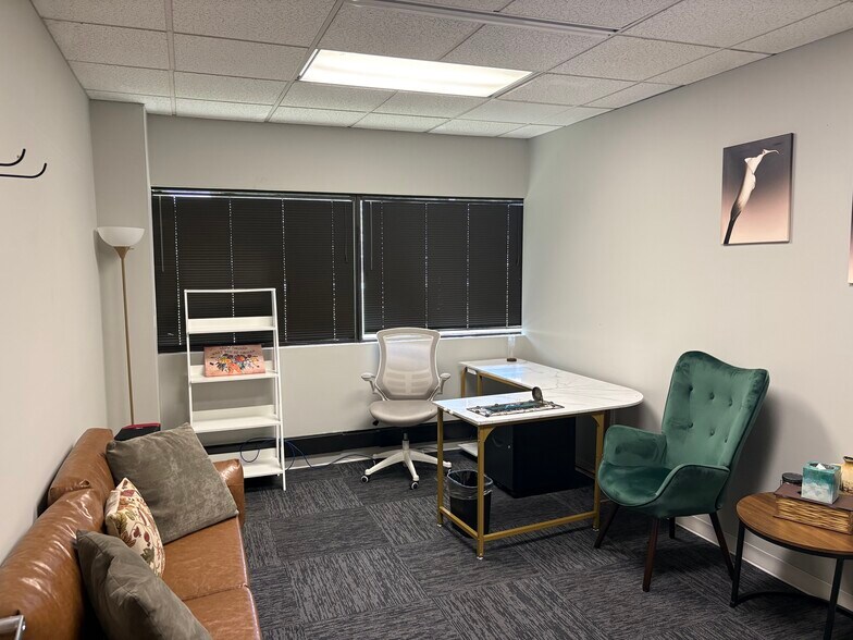 More Photos Of 7 E Frederick Pl, Cedar Knolls Office For Lease