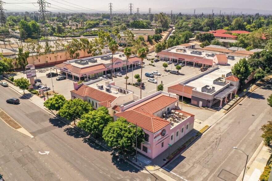 More Photos Of , Pasadena General Retail For Sale