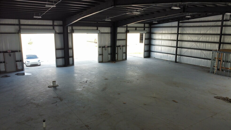 More Photos Of 5265 45th St, Vero Beach Unknown For Lease