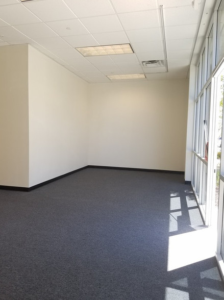 More Photos Of 6725 S Eastern Ave, Las Vegas Medical For Sale