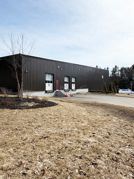 More Photos Of 1213 Laconia Rd, Belmont Warehouse For Lease