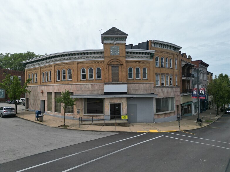 Primary Photo Of 152 Grant Ave, Vandergrift Storefront Retail Office For Lease