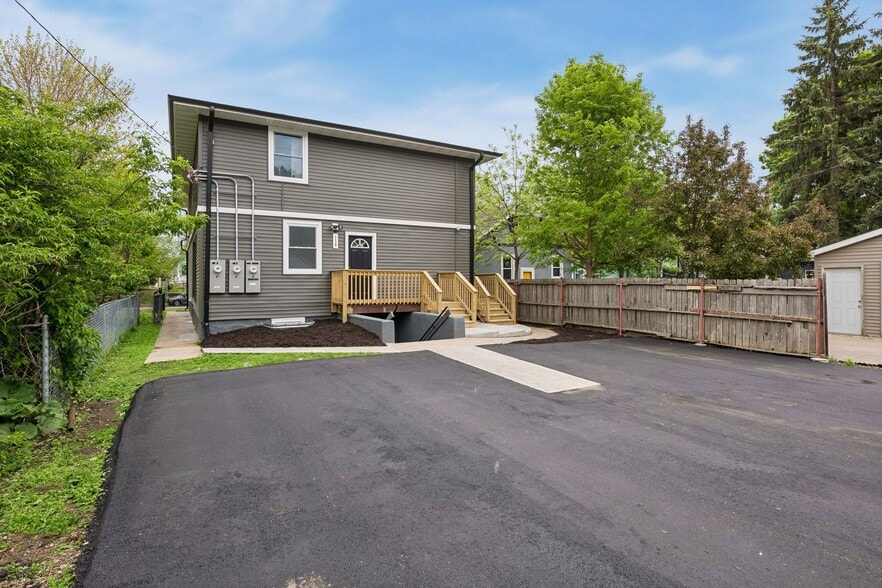 More Photos Of 4330 5th Ave S, Minneapolis Apartments For Sale
