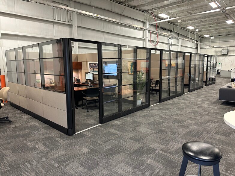 More Photos Of 101 E Roosevelt Ave, Zeeland Manufacturing For Lease