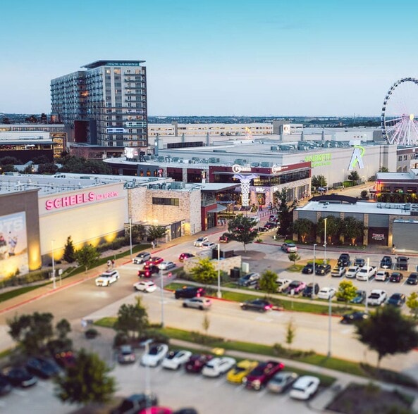 More Photos Of 3750 Plano Pky, The Colony Unknown For Lease