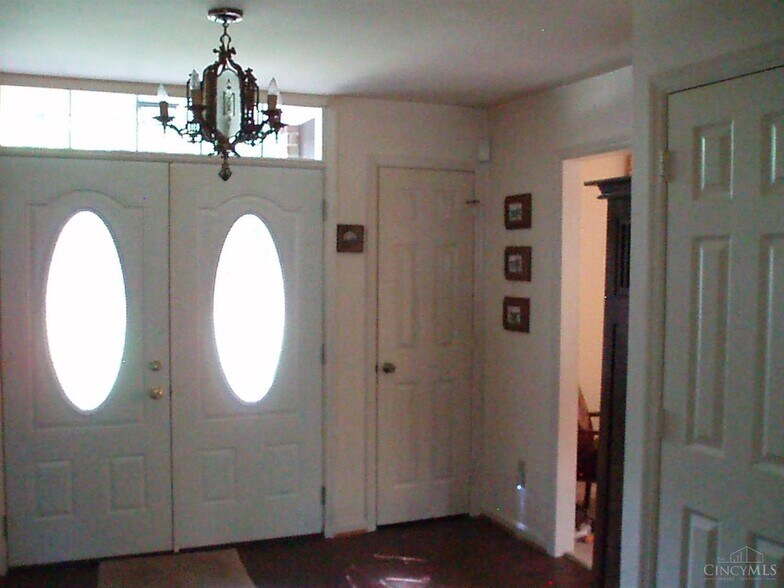 More Photos Of 1140 Weber Rd, Loveland Showroom For Sale