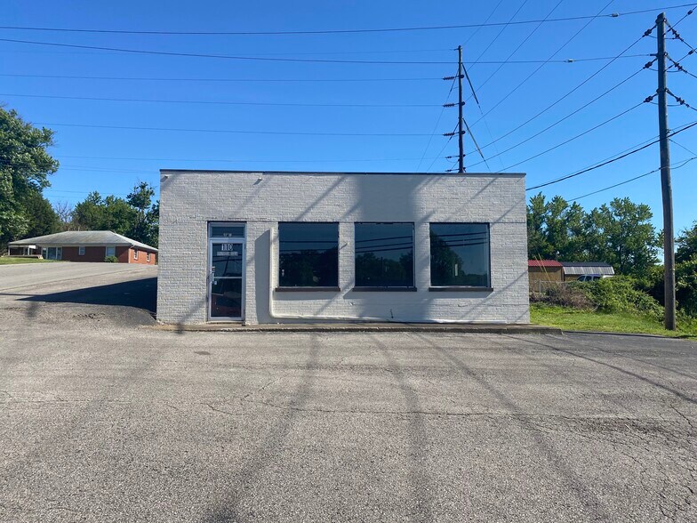 More Photos Of 106 Crutcher St, Vine Grove Freestanding For Sale