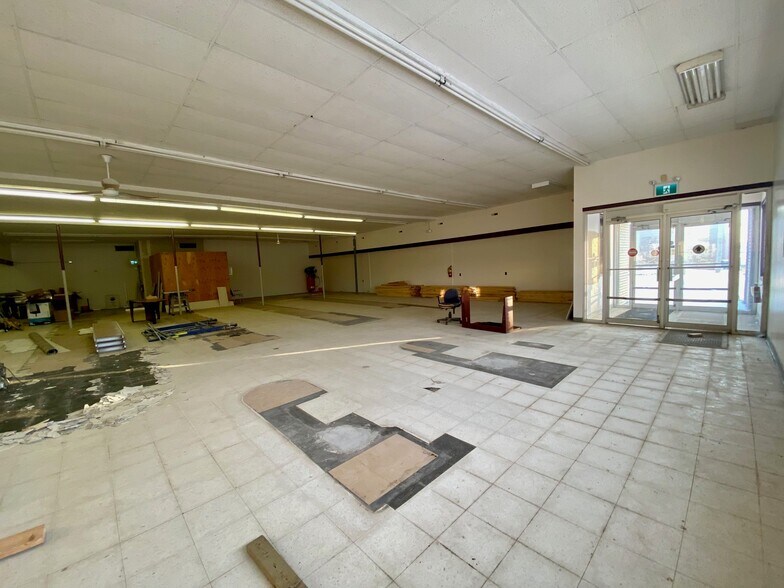 More Photos Of 201 Main Street, Maidstone Freestanding For Sale