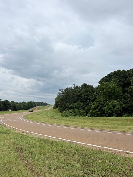 More Photos Of US Highway 82, Carrollton Land For Sale