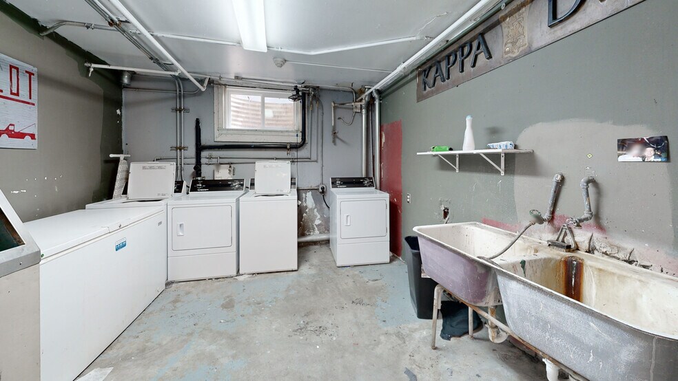 More Photos Of 700 NE California St, Pullman Apartments For Sale