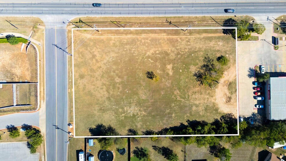 More Photos Of 1705-1709 N Bell Blvd, Cedar Park Land For Sale