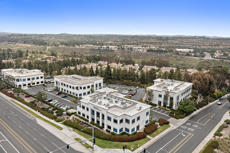 More Photos Of 27432 Aliso Creek Rd, Aliso Viejo Medical For Sale