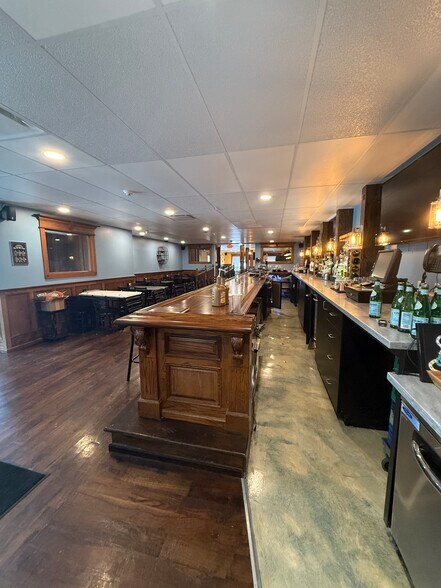 More Photos Of 3167 S Park Ave, Lackawanna Restaurant For Sale