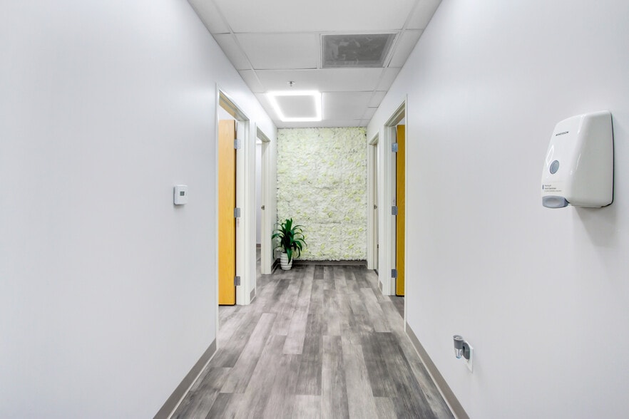 More Photos Of 9041 Magnolia Ave, Riverside Medical For Sale