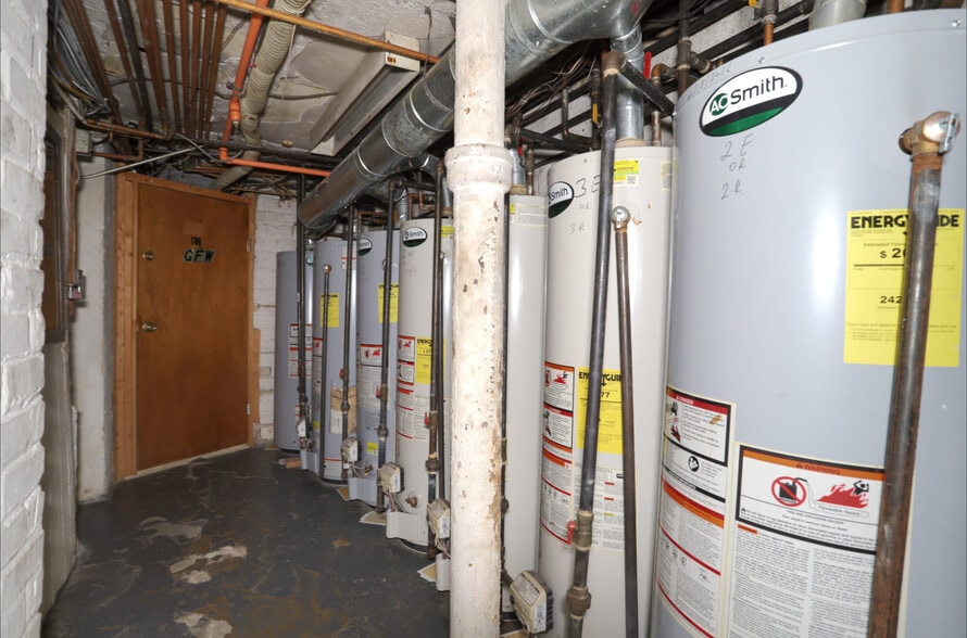 More Photos Of 1701 Central Ave, Union City Apartments For Sale